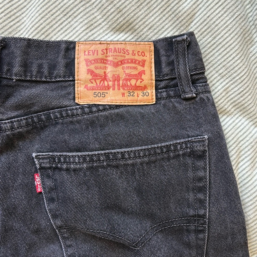 Levi’s 505 32x30 black jeans